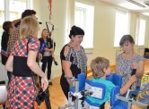 Представители Правительства Иркутской области   и  ООО «Т2 Мобайл» вручили  центру  реабилитационное оборудование 18.08.2016